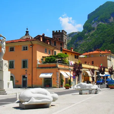 Manuela By Interhome * Marina di Pietrasanta